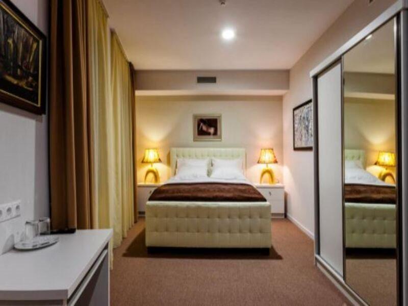 Hotel Zp Palace 트빌리시 외부 사진