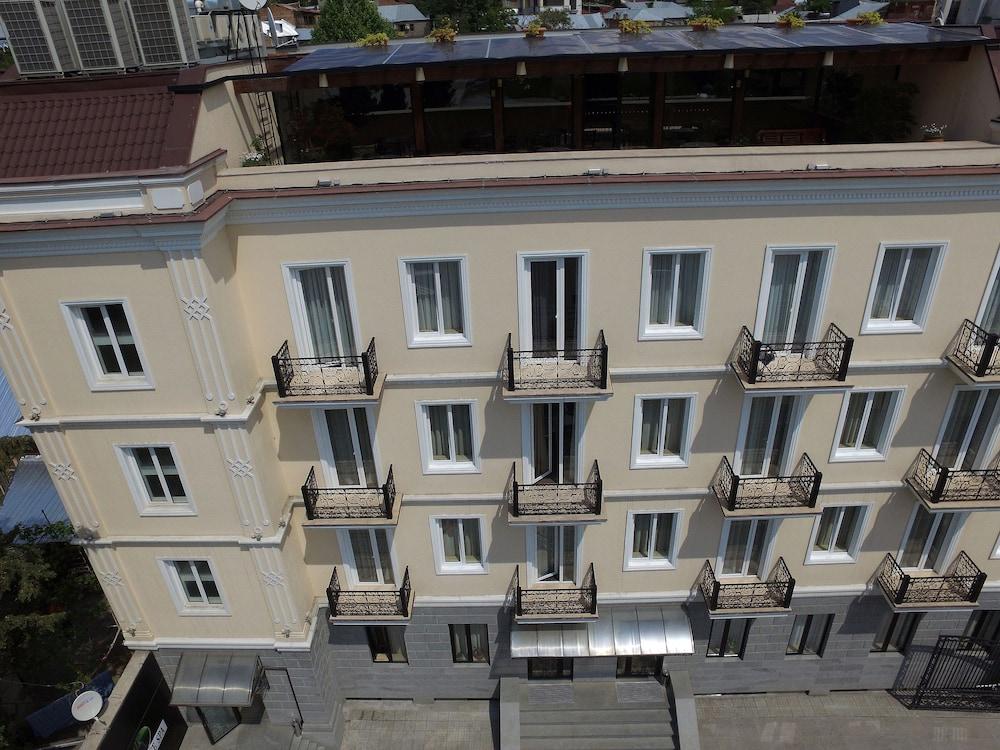 Hotel Zp Palace 트빌리시 외부 사진
